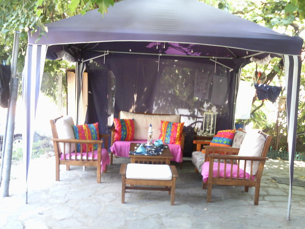 House Mantesos Apartment กอยนิรา ภายนอก รูปภาพ